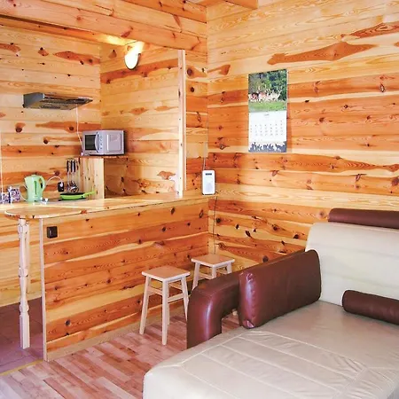 Two-bedroom Holiday In Purda